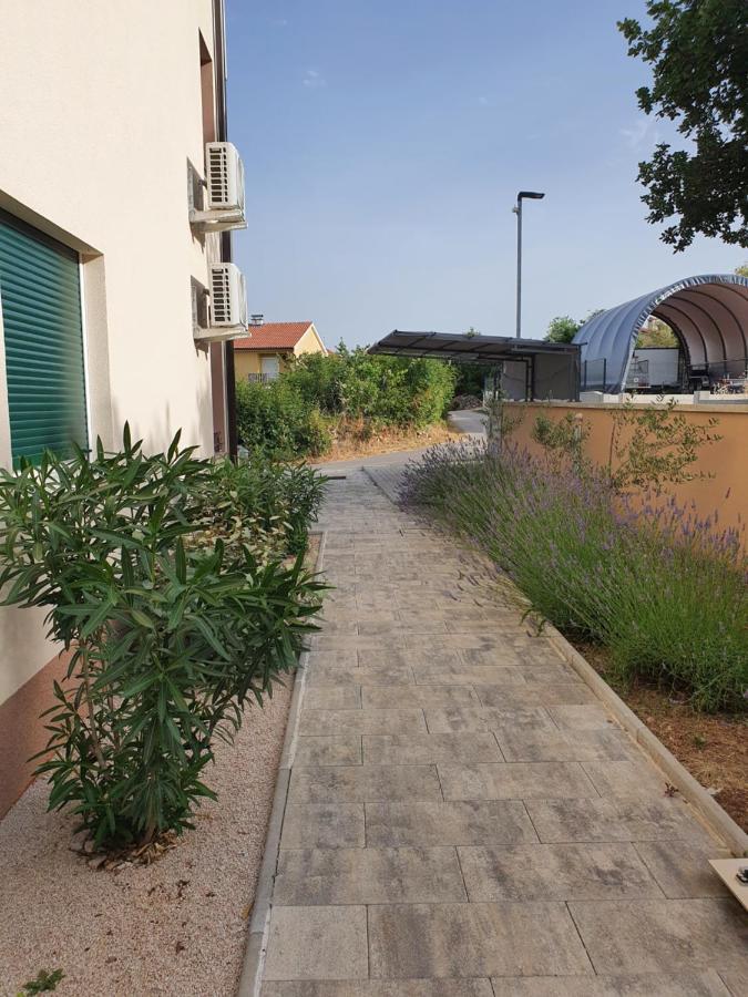 Teo Apartment Cizici Exterior photo